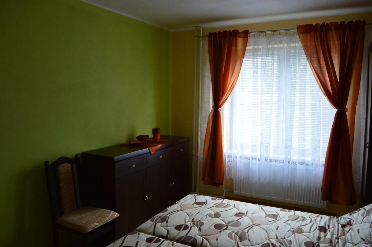 Barnabas Rusnak Ubytovanie V Sukromi Mucin Exterior foto